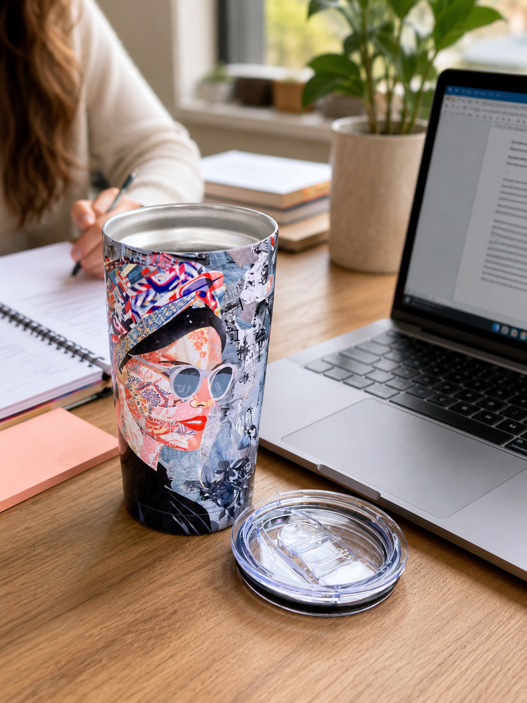 Aida on Silver - Tumbler Insulated 20 Oz